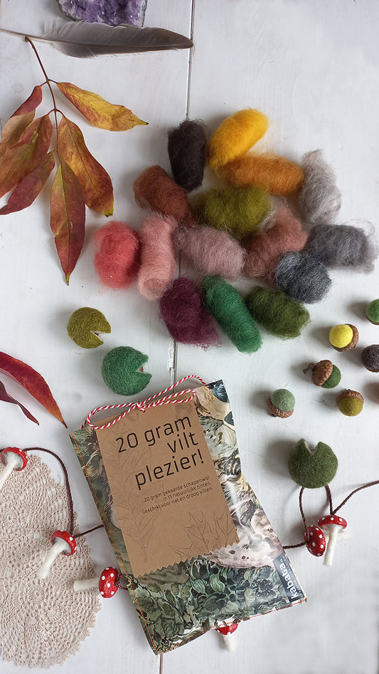 Wol pakket in natuur kleuren