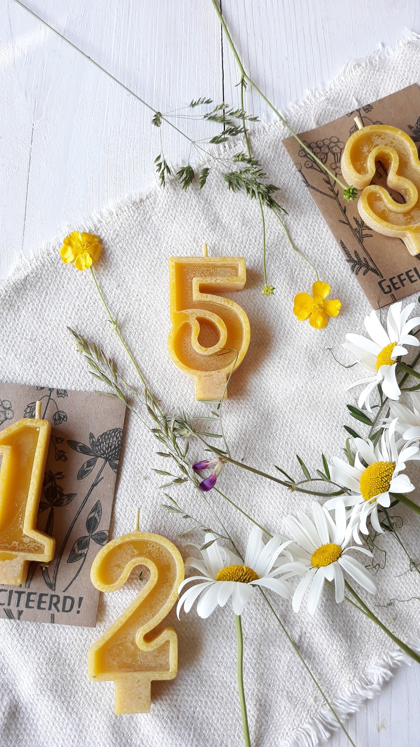 bijenwas cijfer kaars voor verjaardags taart